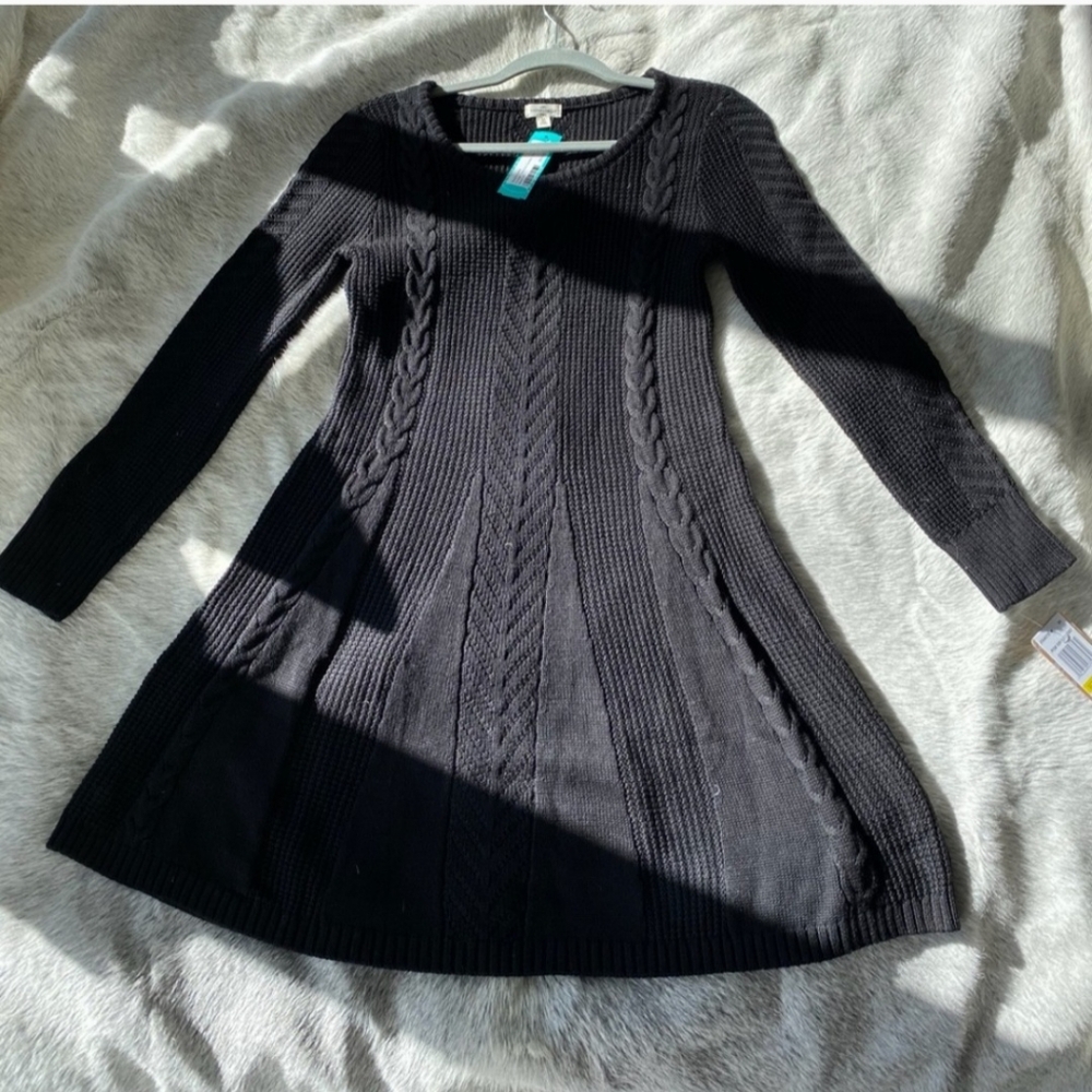 Cable Knit Sweater Dress NWoT Mason & Belle